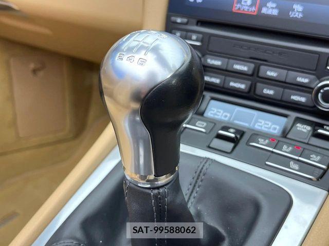 Porsche 718 Boxster 2016-08 1474245-10