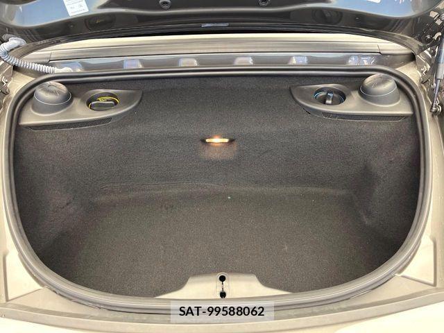 Porsche 718 Boxster 2016-08 1474245-11