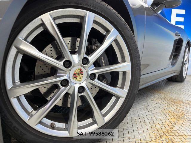 Porsche 718 Boxster 2016-08 1474245-13