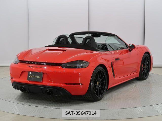 Porsche 718 Boxster 2021-03 2673908-10