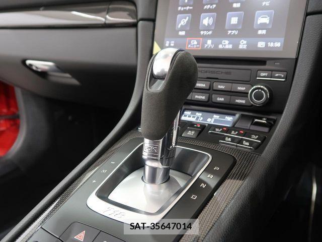 Porsche 718 Boxster 2021-03 2673908-13