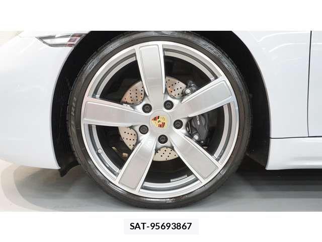 Porsche 718 Boxster 2024-06 3016007-19
