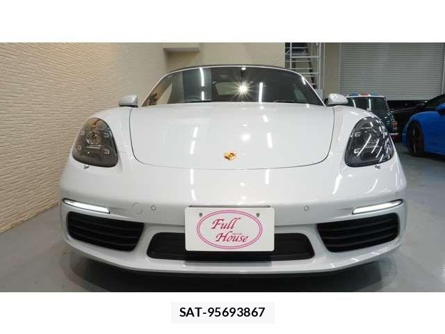 Porsche 718 Boxster 2024-06 3016007-7