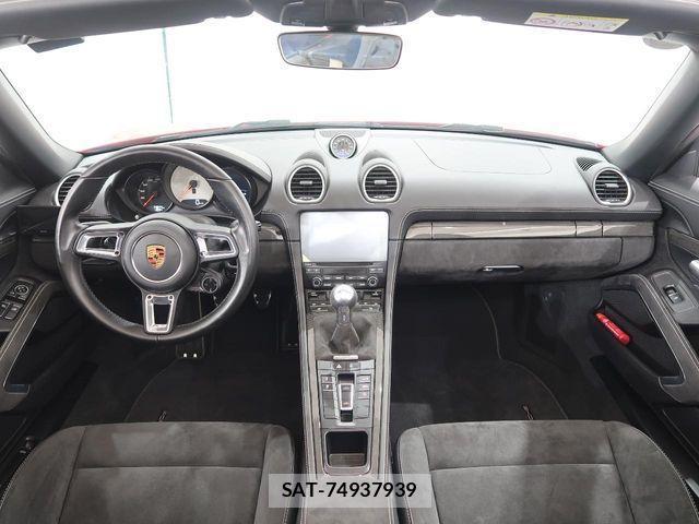Porsche 718 Boxster 2018-11 4047242-18