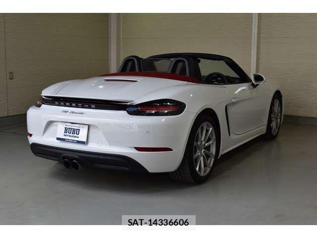Porsche 718 Boxster 2019-12 4599290-13