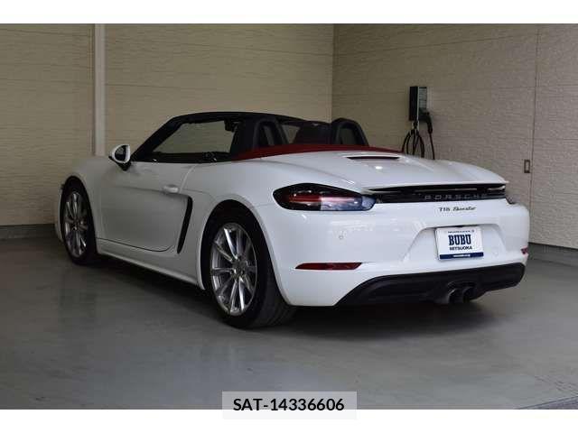 Porsche 718 Boxster 2019-12 4599290-4
