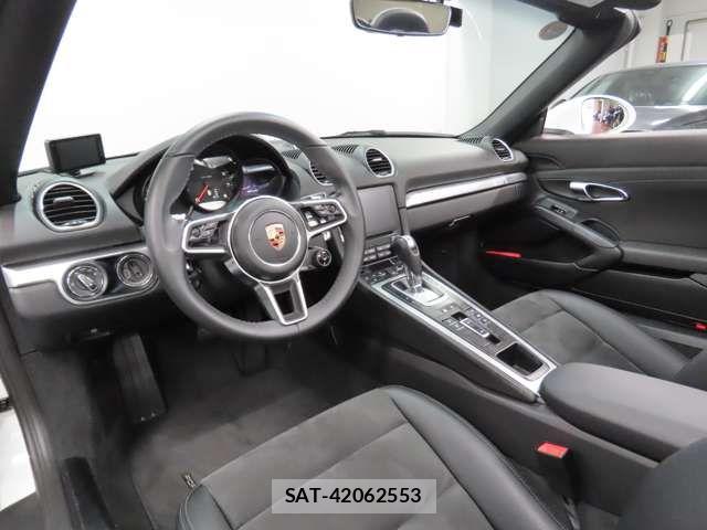 Porsche 718 Boxster 2018-12 6501932-15