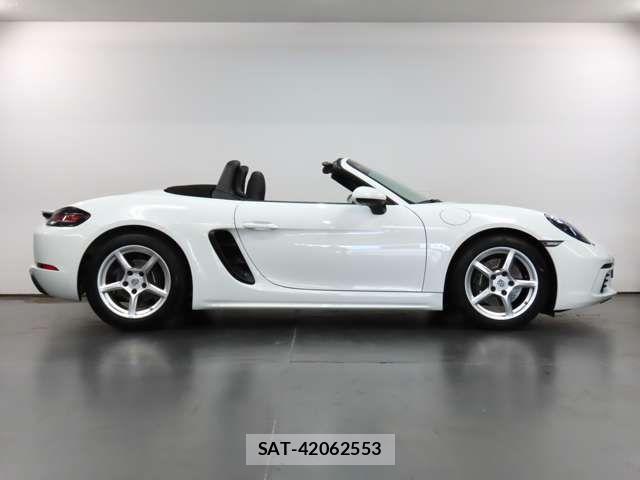 Porsche 718 Boxster 2018-12 6501932-4