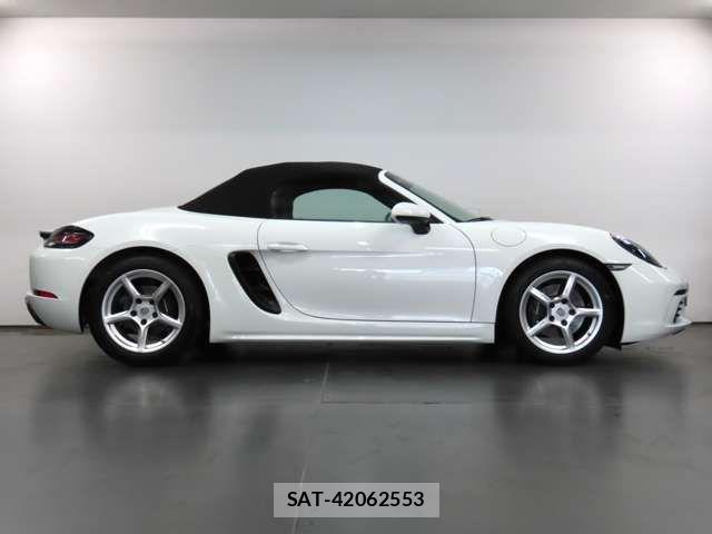 Porsche 718 Boxster 2018-12 6501932-5