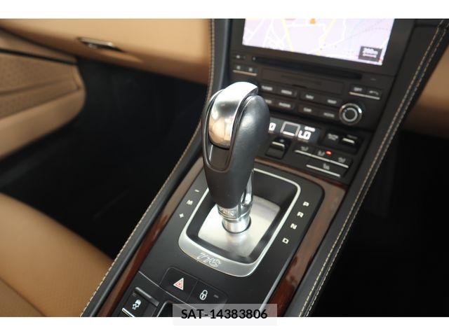 Porsche 718 Boxster 2016-08 6752846-10