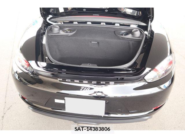 Porsche 718 Boxster 2016-08 6752846-16