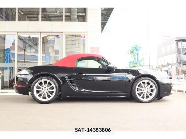 Porsche 718 Boxster 2016-08 6752846-3