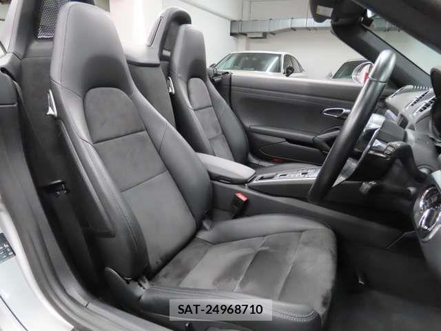 Porsche 718 Boxster 2018-12 7216221-14