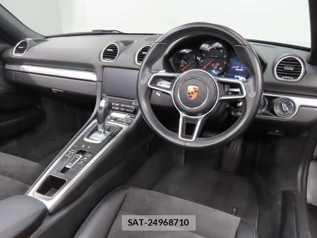 Porsche 718 Boxster 2018-12 7216221-16