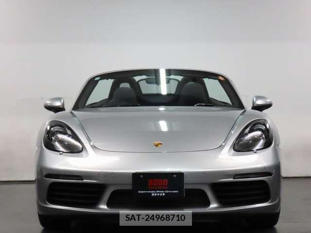 Porsche 718 Boxster 2018-12 7216221-1