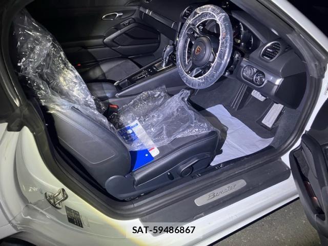 Porsche 718 Boxster 2017-12 7223530-15