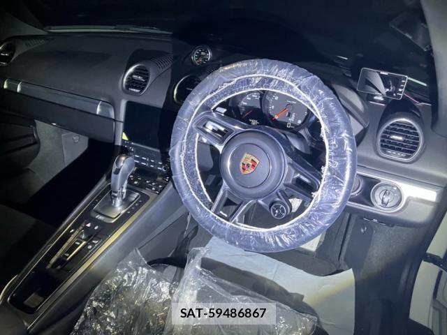 Porsche 718 Boxster 2017-12 7223530-16