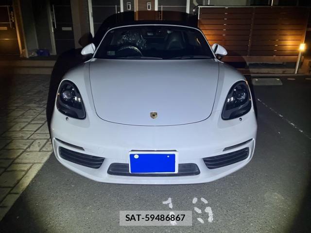 Porsche 718 Boxster 2017-12 7223530-1
