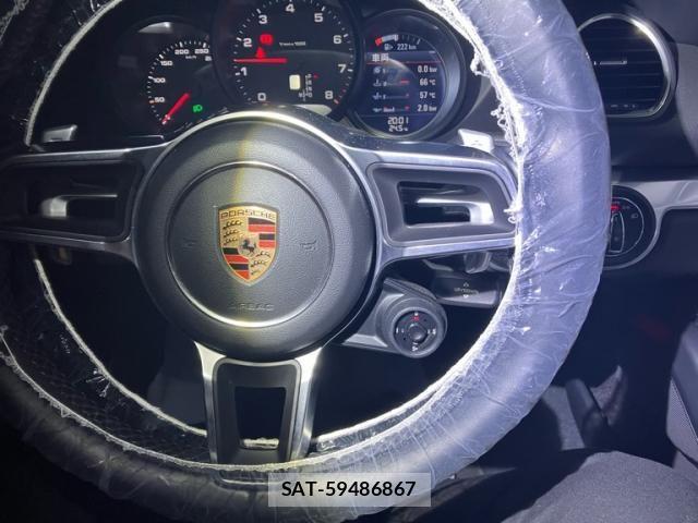 Porsche 718 Boxster 2017-12 7223530-21