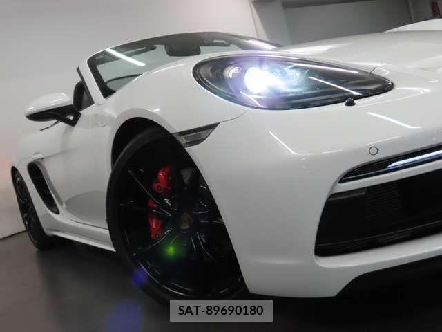 Porsche 718 Boxster 2019-06 7223529-9