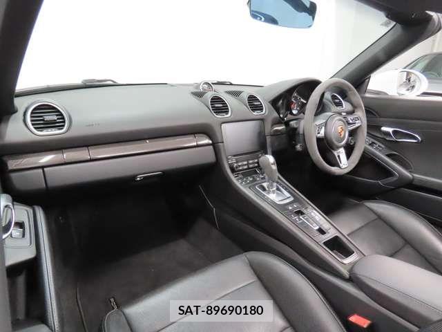 Porsche 718 Boxster 2019-06 7223529-17