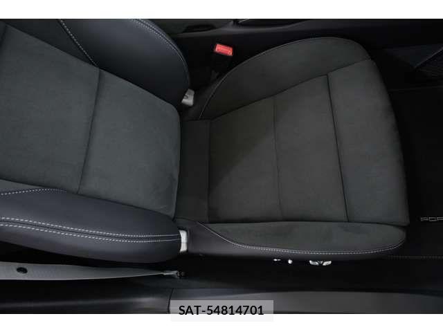 Porsche 718 Boxster 2022-12 7223531-6