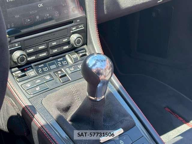 Porsche 718 Boxster 2024-03 7251910-9