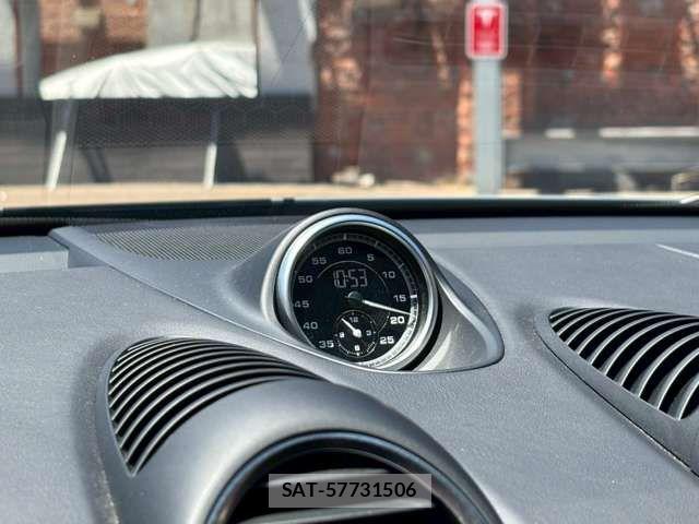 Porsche 718 Boxster 2024-03 7251910-15