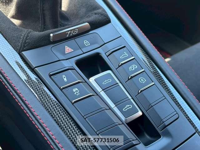 Porsche 718 Boxster 2024-03 7251910-18