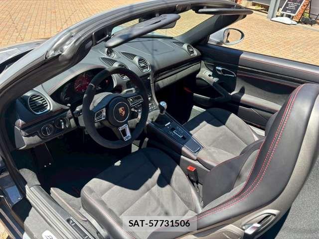Porsche 718 Boxster 2024-03 7251910-1