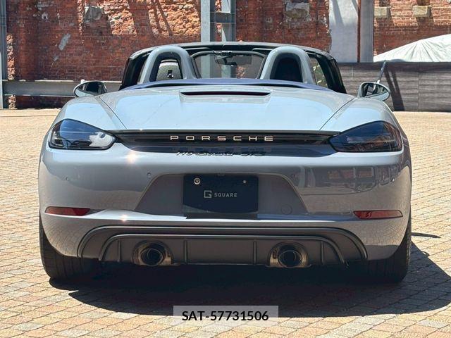 Porsche 718 Boxster 2024-03 7251910-21
