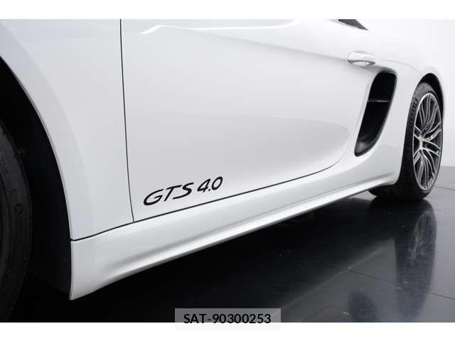 Porsche 718 Boxster 2021-01 7359295-9