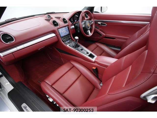 Porsche 718 Boxster 2021-01 7359295-14