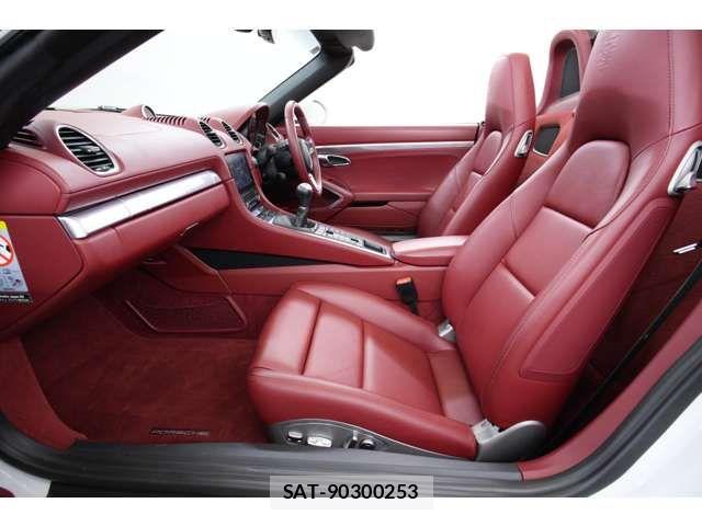 Porsche 718 Boxster 2021-01 7359295-15