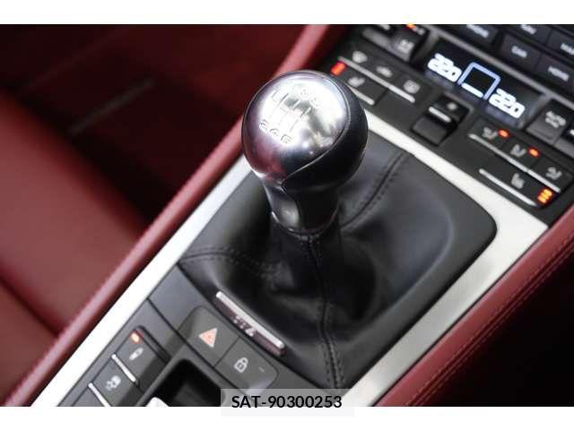 Porsche 718 Boxster 2021-01 7359295-6