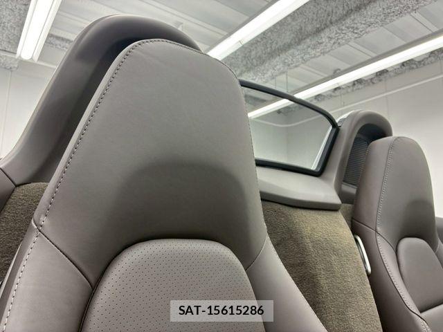 Porsche 718 Boxster 2024-09 7456761-24