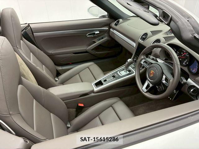 Porsche 718 Boxster 2024-09 7456761-3
