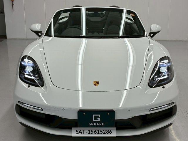 Porsche 718 Boxster 2024-09 7456761-7