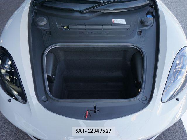 Porsche 718 Boxster 2020-09 7502227-28