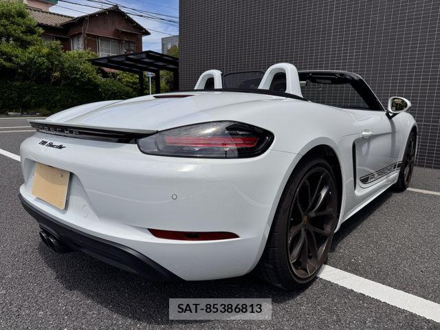 Porsche 718 Boxster 2025-03 7788202-10