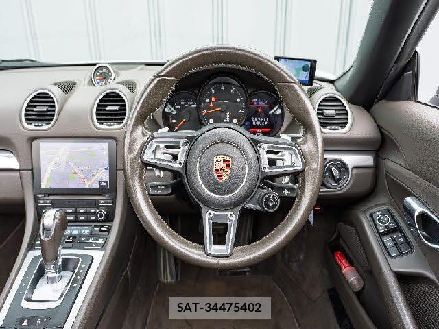Porsche 718 Boxster 2017-12 7878768-22