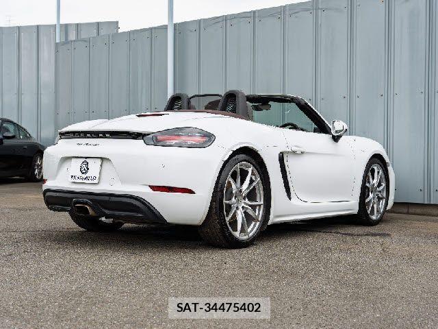 Porsche 718 Boxster 2017-12 7878768-4