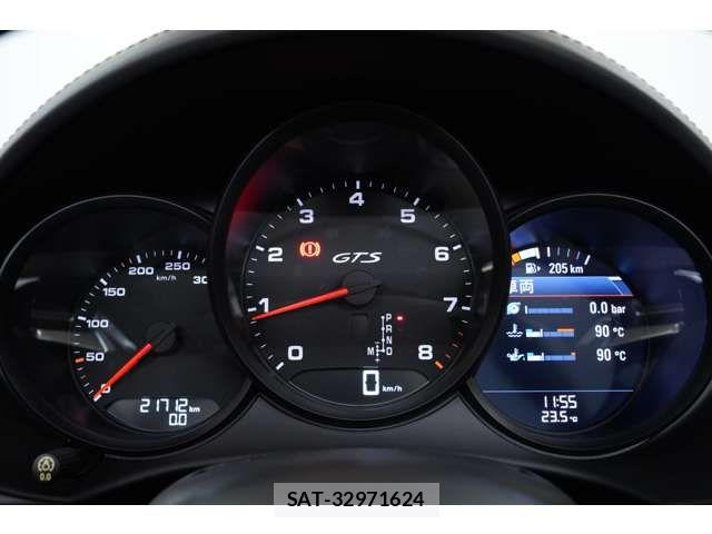 Porsche 718 Boxster 2018-12 7903225-2