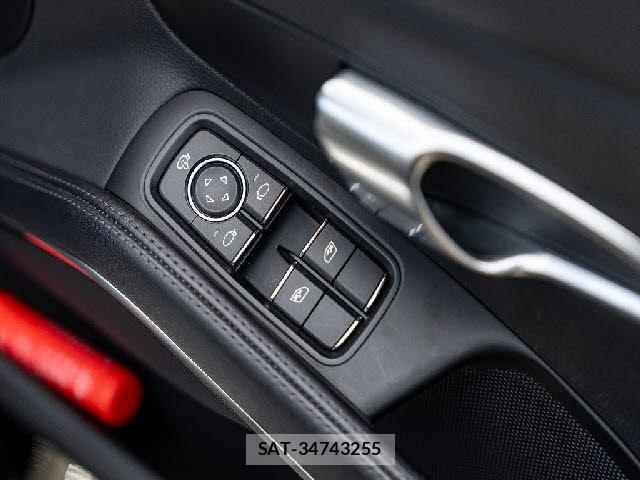 Porsche 718 Boxster 2017-03 8075116-17