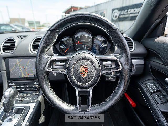 Porsche 718 Boxster 2017-03 8075116-22