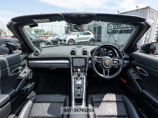 Porsche 718 Boxster 2017-03 8075116-2