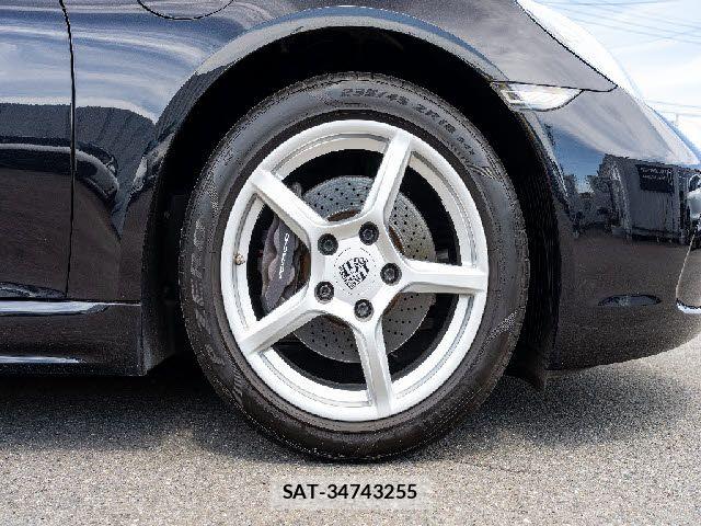 Porsche 718 Boxster 2017-03 8075116-7