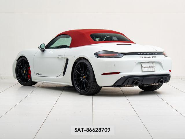 Porsche 718 Boxster 2025-06 8101193-12