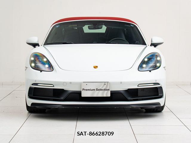Porsche 718 Boxster 2025-06 8101193-4