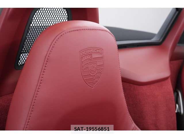 Porsche 718 Boxster 2023-12 8231297-6
